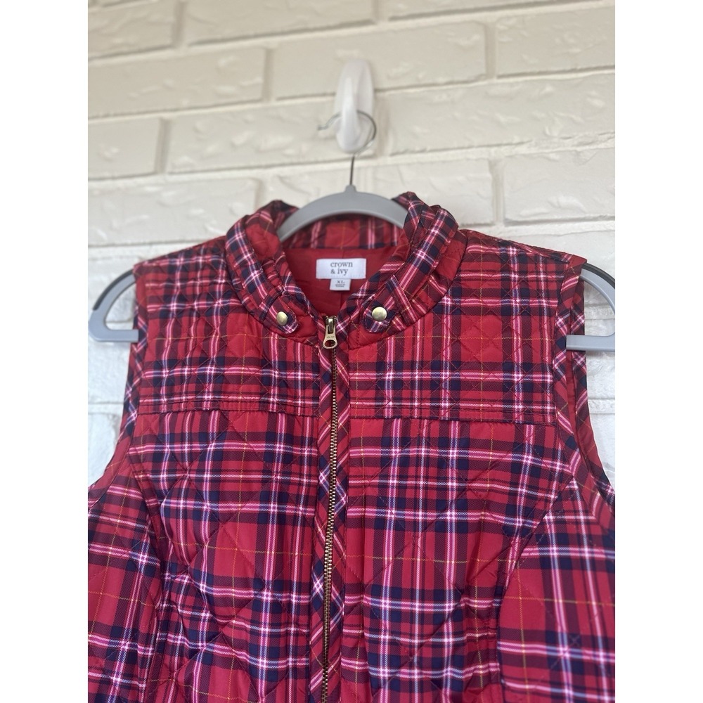Crown And Ivy XL Quilted Red Plaid Vest Cozy Cabin Core Winter Staple - Picture 4 of 12